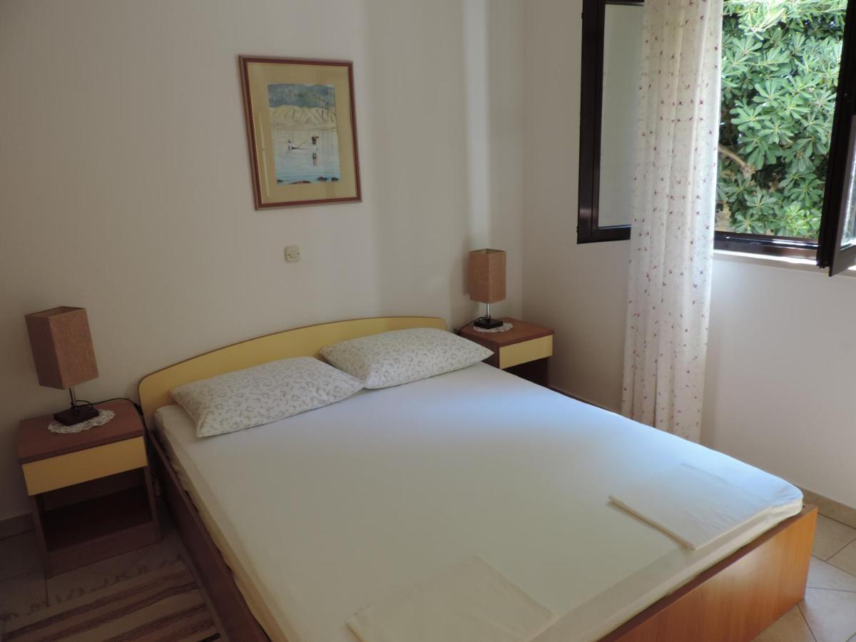 Apartmani Lavanda Pag Town Exteriör bild
