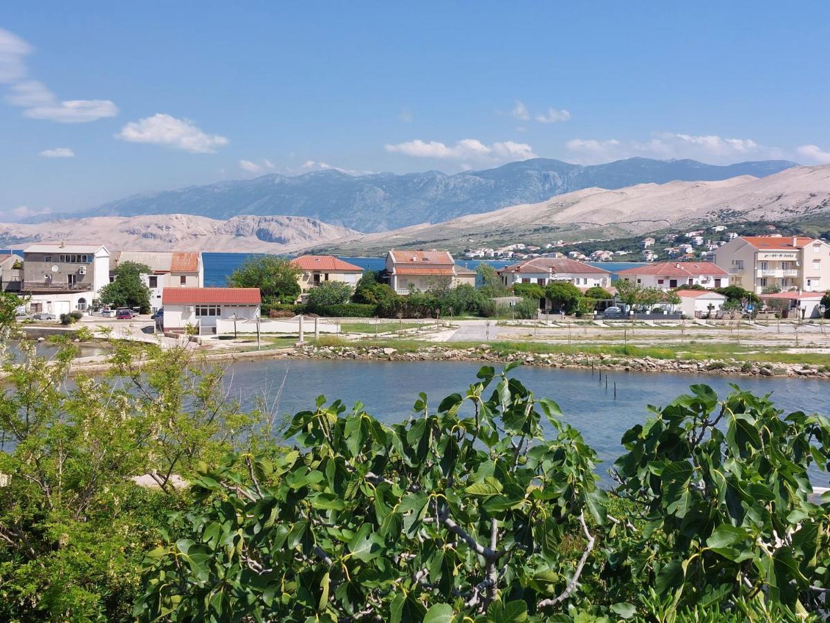 Apartmani Lavanda Pag Town Exteriör bild