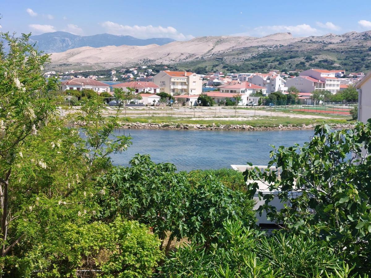 Apartmani Lavanda Pag Town Exteriör bild