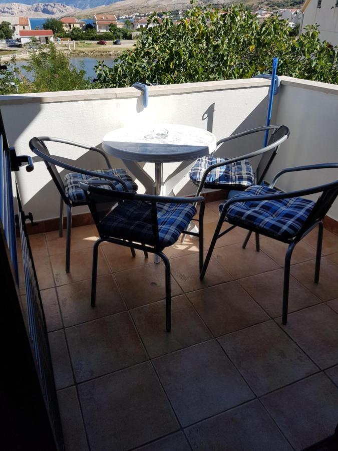 Apartmani Lavanda Pag Town Rum bild